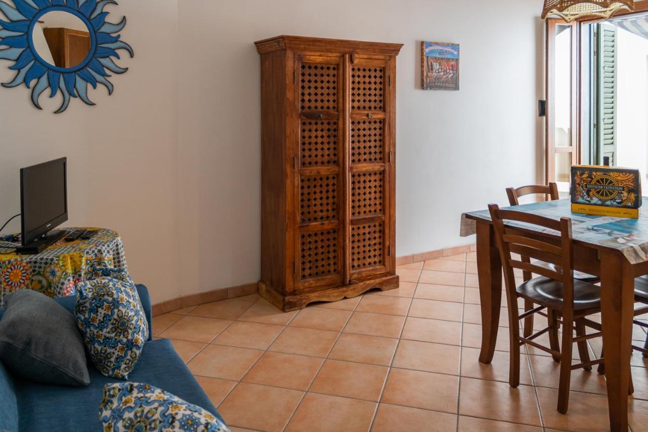 Appartamento Segesta Фавиняна Екстериор снимка